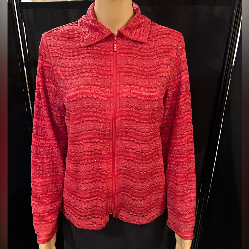 Draper’s & Damon’s petites zip up top (red w/sequins) Sz PM